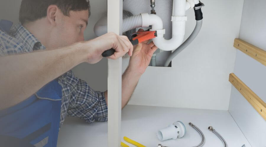 Expert burst pipe repair services in Laurens, SC